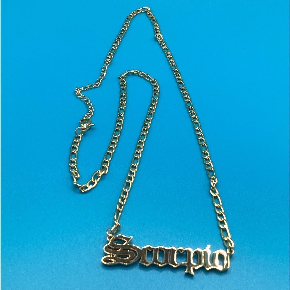 ⭐️Scorpio nameplate 14k Gold plated Figaro necklace ⭐️ - Picture 4 of 14
